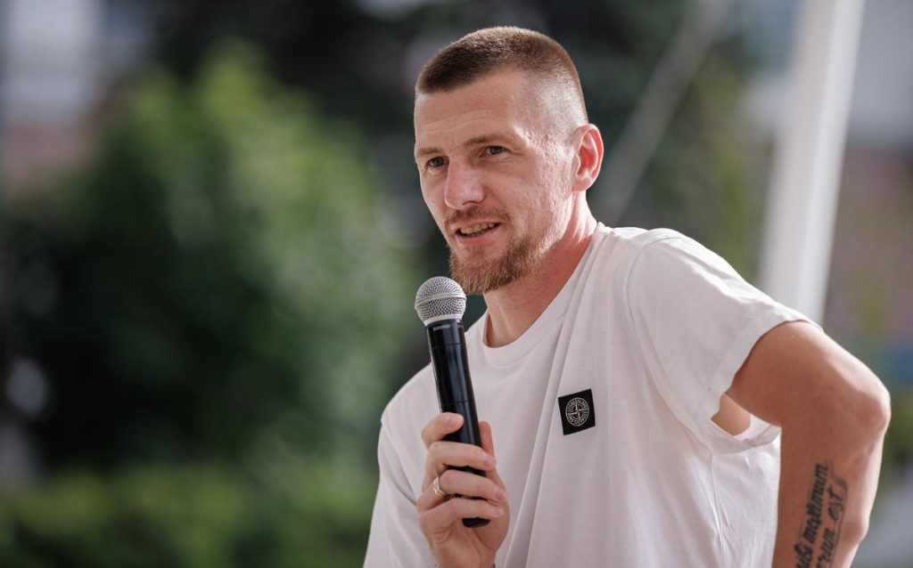 Соболенко одержала победу над Александровой на турнире в Берлине